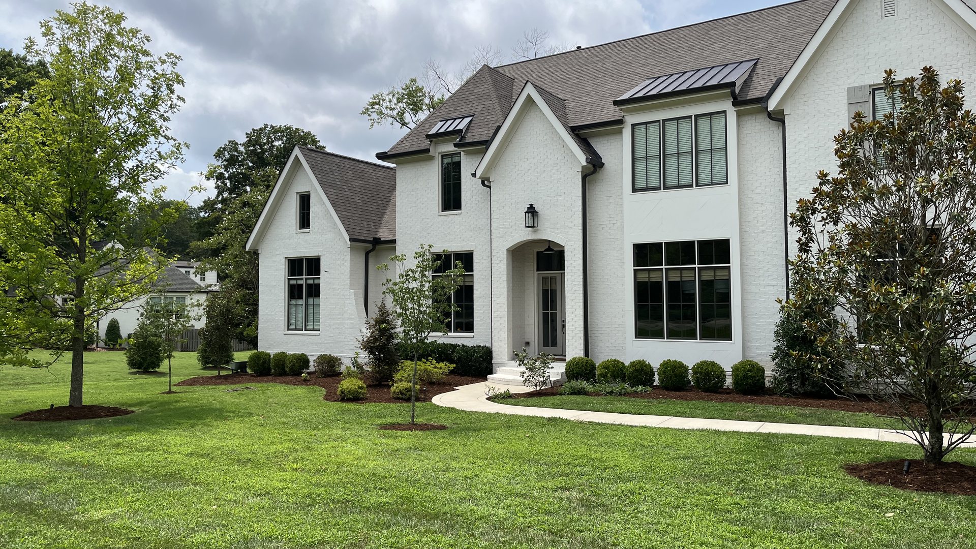 Manicured Middle Tennessee estate lawn