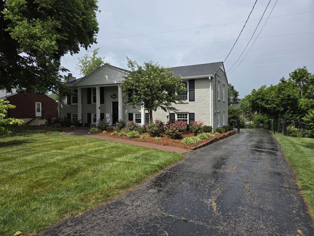 Landscaping that thrives in Tennessee soil in Nashville, TN by Bryan Lawn Care