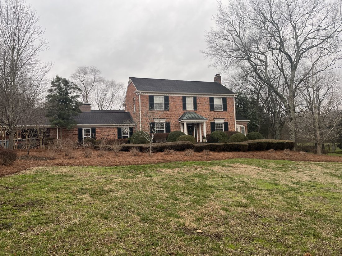 Leaf Removal & Clean-Ups in Nashville